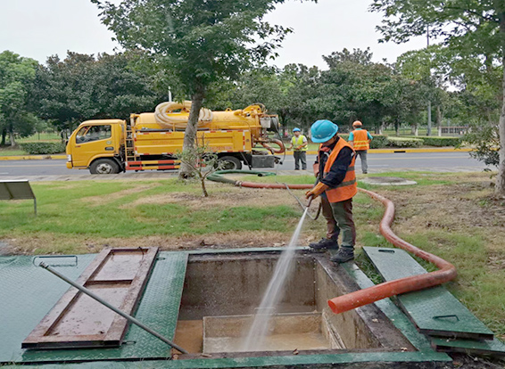 多伦化油池清理